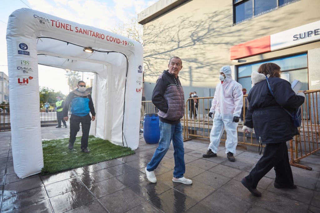 La ANMAT informó que los túneles sanitarios no están autorizados