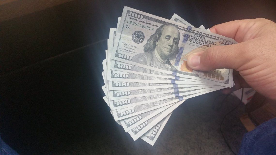 Nuevo requisito: cómo es la declaración jurada para comprar dólares