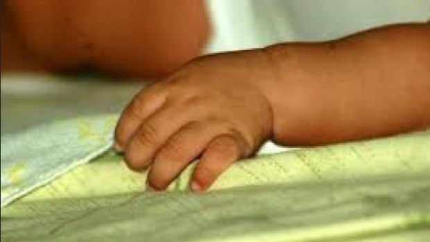 Un bebé sudafricano de 2 días, entre las víctimas fatales de Covid-19 más jóvenes del mundo