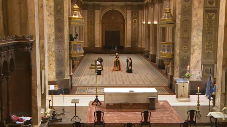 La Iglesia respaldó a Alberto Fernández en el Tedeum: “Contarnos como los que cuidamos la vida nos enorgullece”