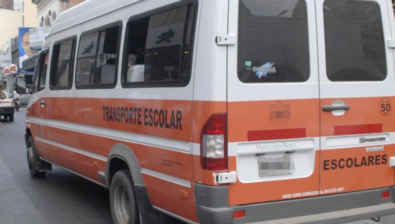 Los transportes escolares podrán efectuar traslados de rubros habilitados  durante la cuarentena