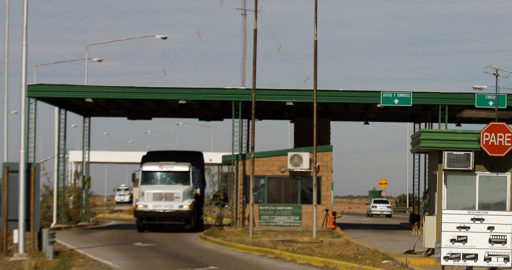 Extreman los controles a los choferes de transporte de mercaderías que ingresa, egresa o transita por Mendoza