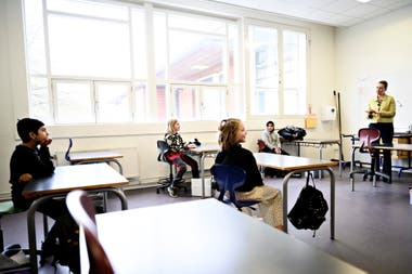 Coronavirus. miles de alumnos regresan a las escuelas de Alemania con medidas de distancia, higiene y protectores