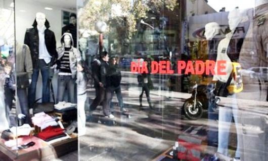 Extraño robo de dos vehículos estacionados a menos de una cuadra de distancia