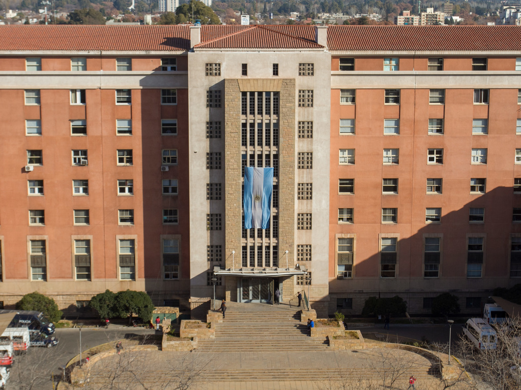 Tribunales: permitirán hacer trámites sin considerar la terminación del DNI