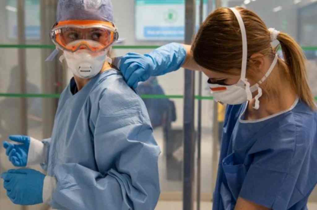 Científicas argentinas crearon un producto que impide que el virus se adhiera a las superficies