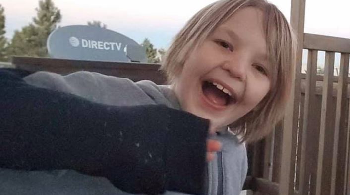 Estados Unidos: Un niño de 11 años murió después de que sus padres lo obligaran a tomar agua durante cuatro horas