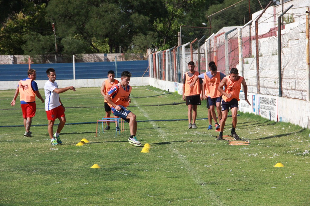 A pesar de la habilitación del Gobierno de Mendoza, AFA no habilita a los clubes a entrenar