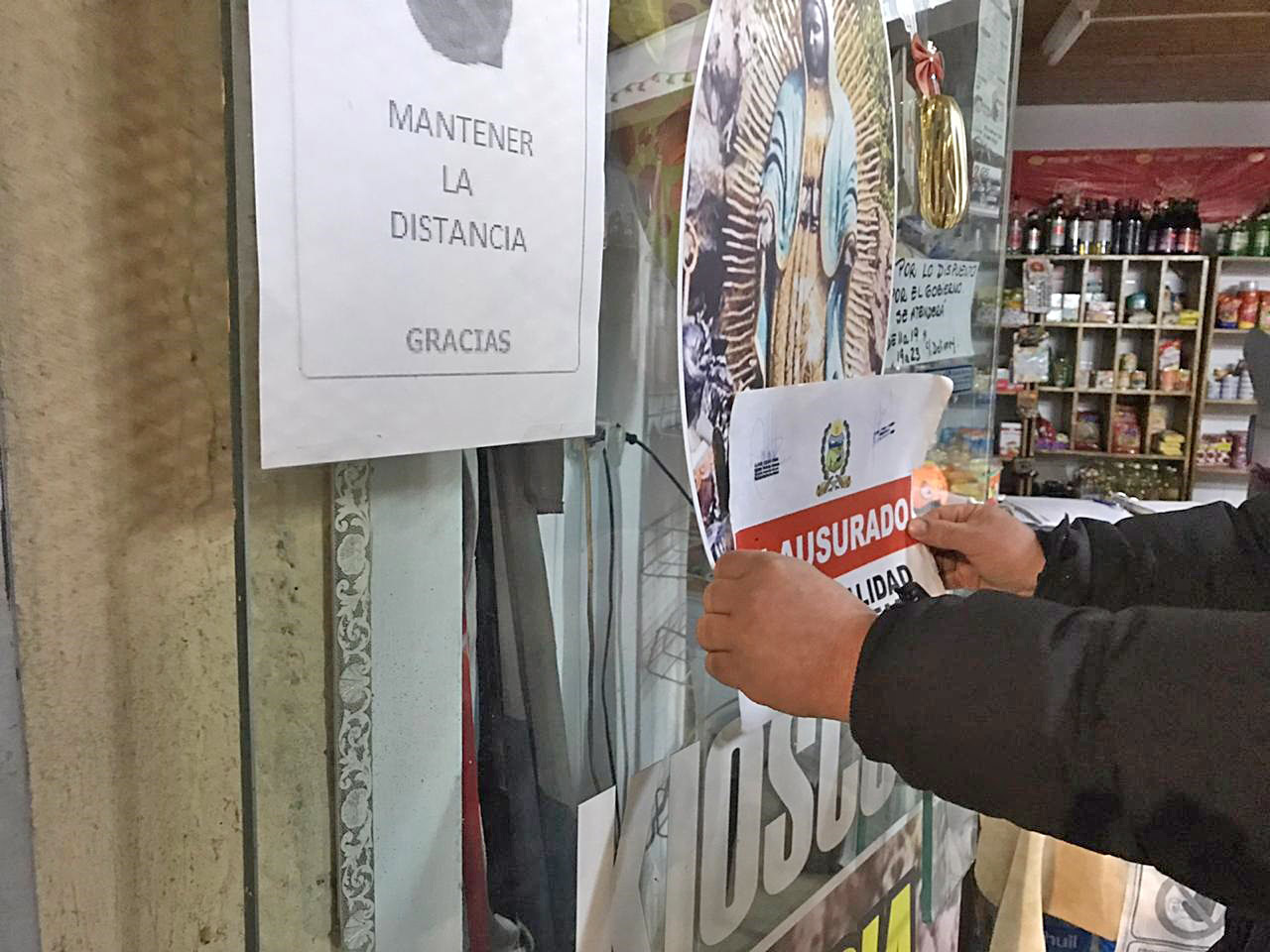 Clausuraron un minimarket por falta de habilitación y por trabajar fuera del horario permitido