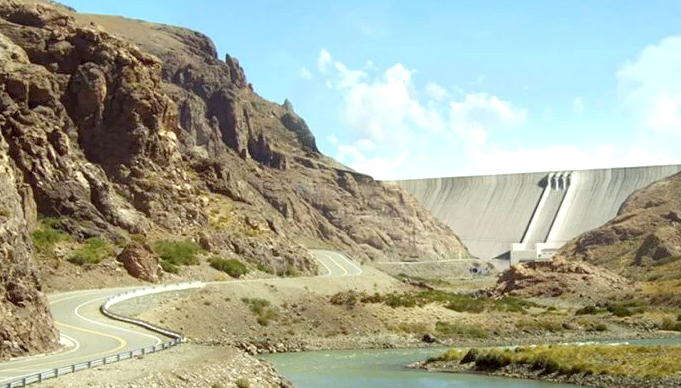 Portezuelo: peligran unas 16.000 fuentes de trabajo mendocinas que demandaría su construcción