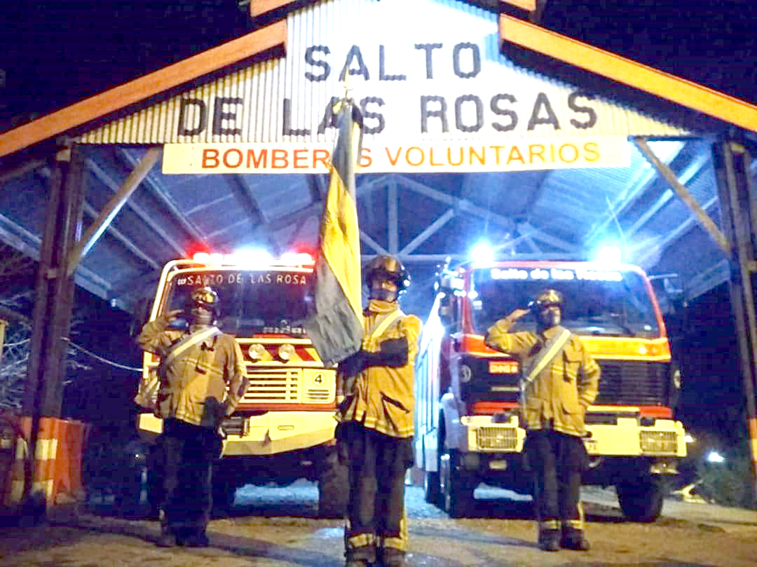 Bomberos Voluntarios de Salto de las Rosas  conmemoraron el Día de la Bandera