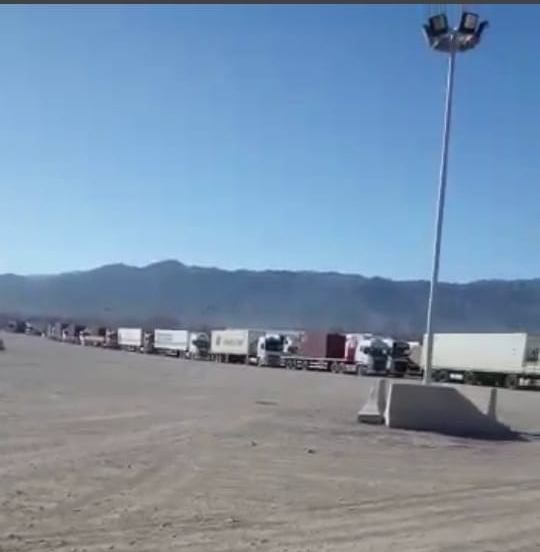 Queja de camioneros por las largas filas en Uspallata