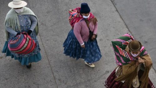 Coronavirus: por el colapso de los hospitales, comenzaron a registrarse muertes en las calles de Bolivia