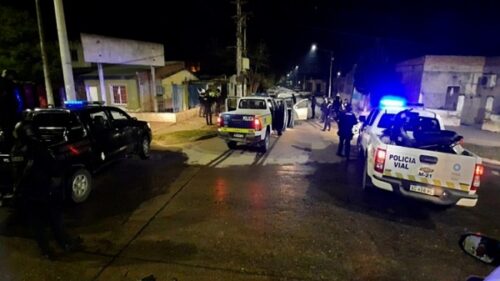 Coronavirus: una enfermera y choferes de ambulancia, terminaron detenidos por hacer una fiesta en Tucumán