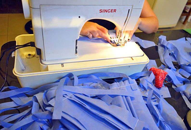 El Club Leo Génesis donó más de un  centenar de barbijos al centro de salud  del barrio El Molino