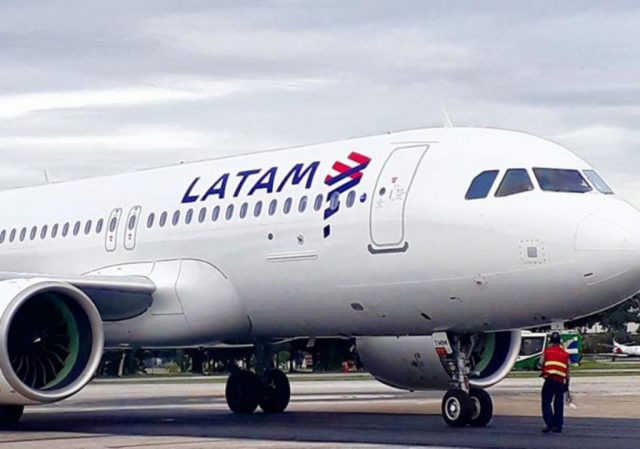 Latam suspende el vuelo internacional que operaba desde Mendoza