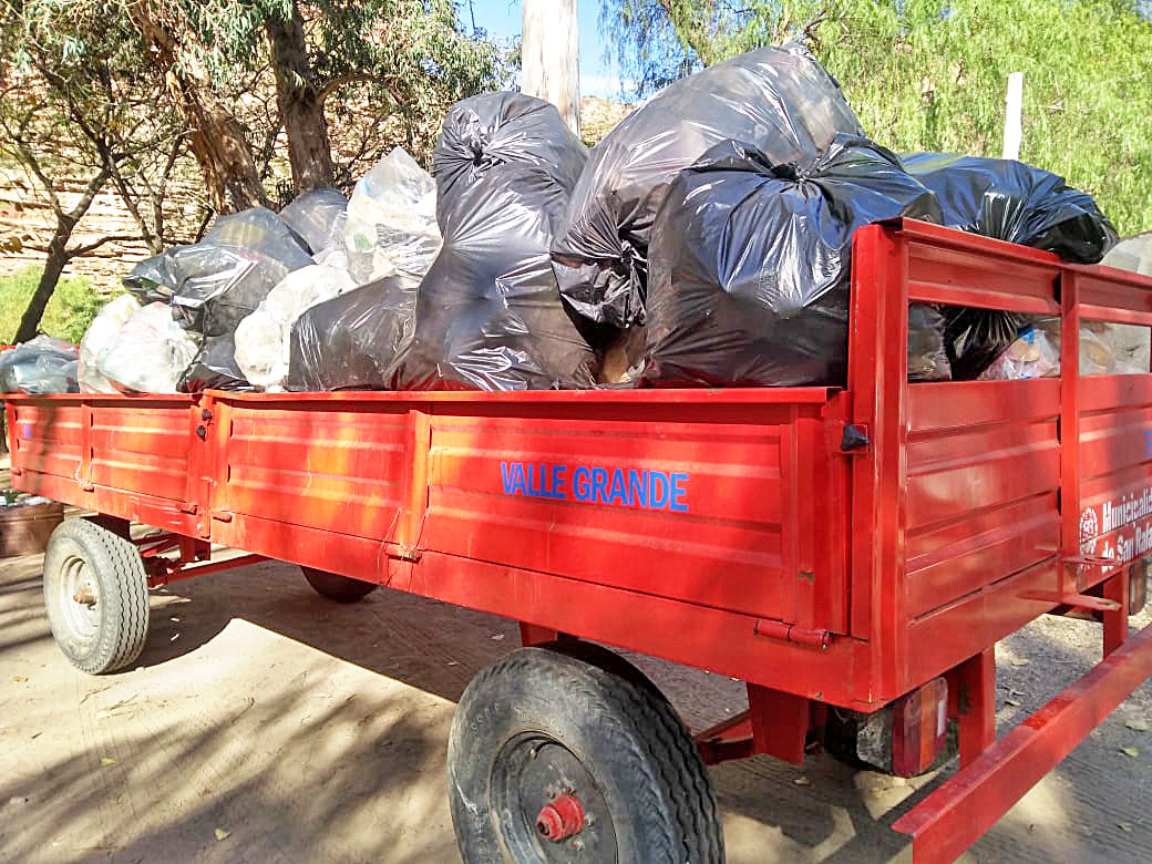Organizaron una gran limpieza solidaria en Valle Grande