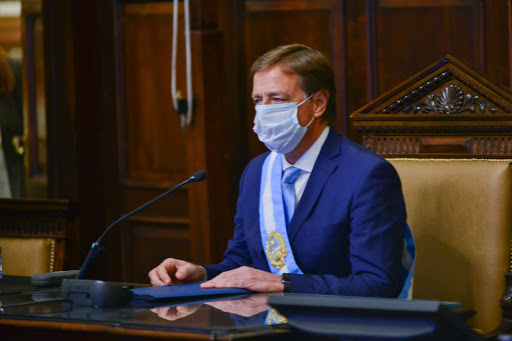 En Mendoza evalúan volver a la restricción de las salidas por DNI