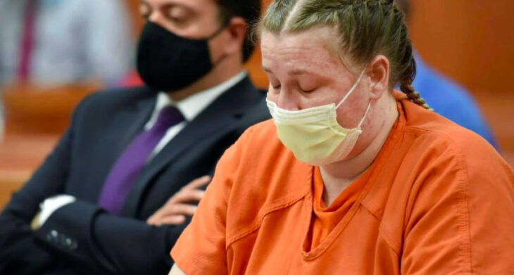 Le daba baños helados a su hijo y lo mató a golpes: el crimen de un nene de cinco años que conmueve a los Estados Unidos