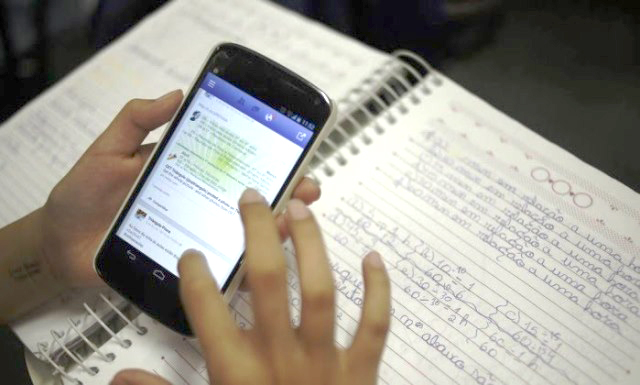 El Club de Leones ayuda a la escuela de El Sosneado