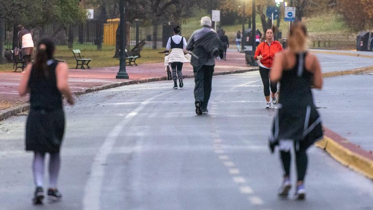 Coronavirus en Argentina: a pesar del aumento de casos, el gobierno porteño y la Casa Rosada por ahora no contemplan retornar a la fase 1