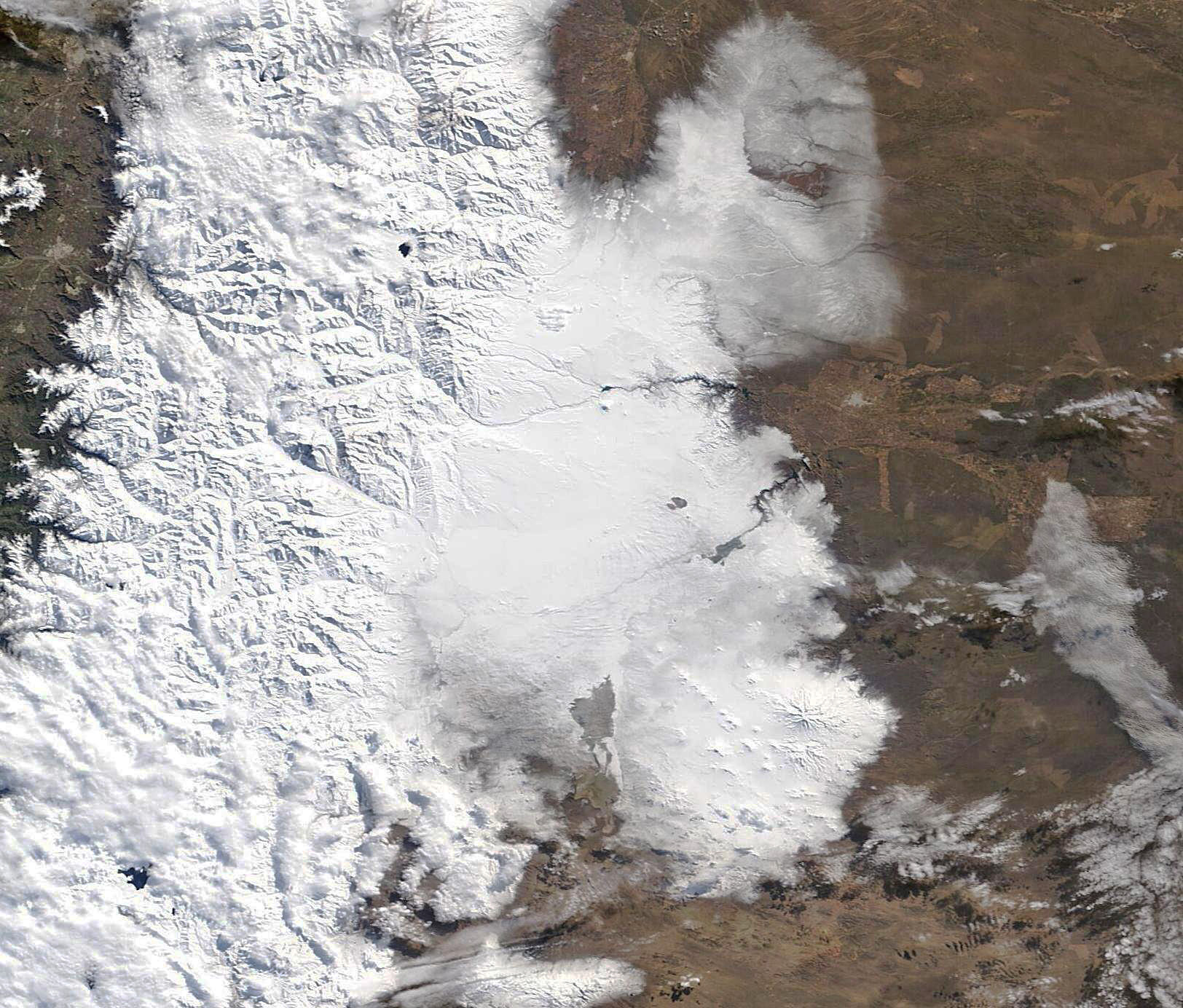 Las nevadas en la zona Sur  ya se acercan a un año “normal”