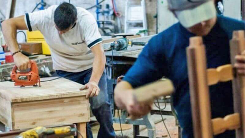 Presentan plan para la  recuperación de pymes