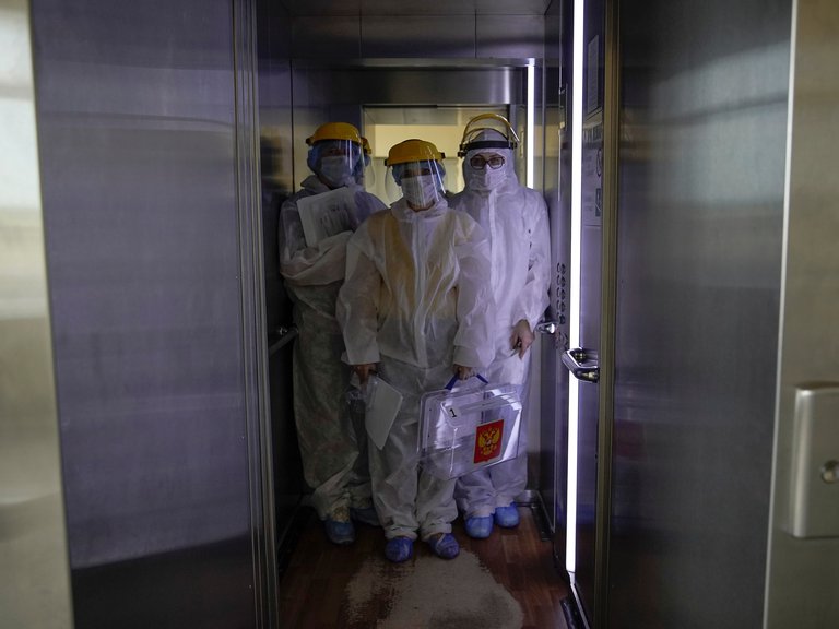 El peligro de los asintomáticos: cómo un viaje en elevador causó 71 nuevos casos de COVID-19