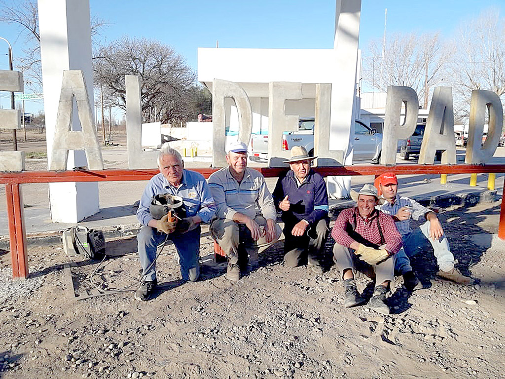 Vecinos de Real del Padre ya trabajan  en otro ingreso del distrito