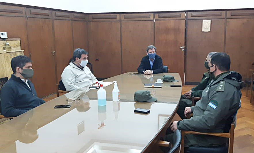 El intendente Félix le pidió al Ministerio de Seguridad que cese el traslado  de policías del Sur