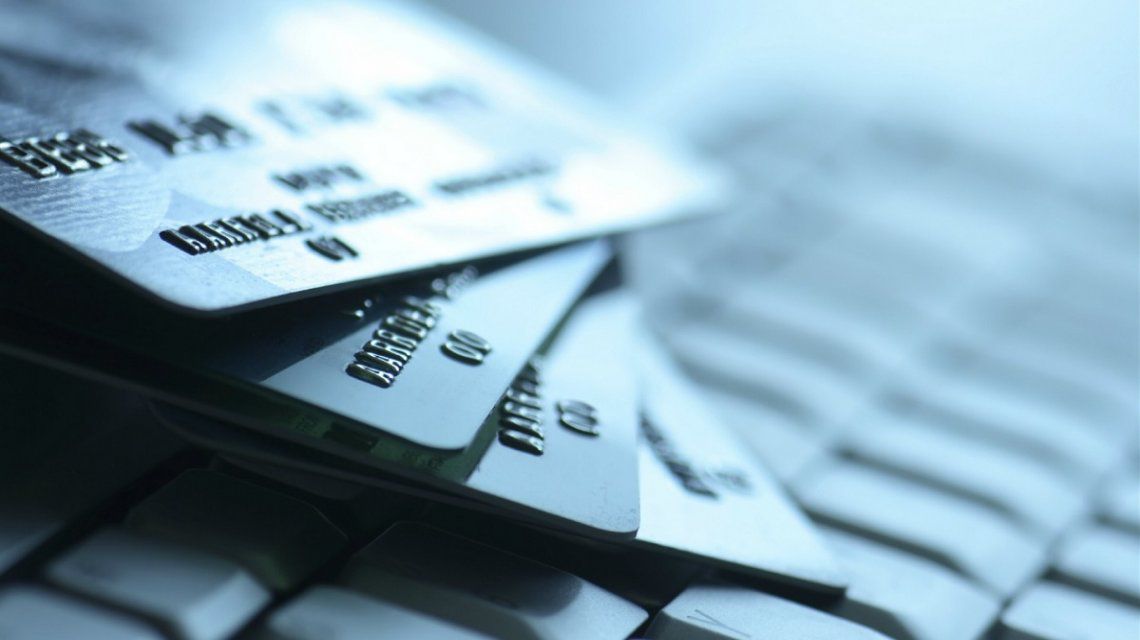 El Banco Central controlará que los bancos cumplan con el plan de financiamiento de tarjetas