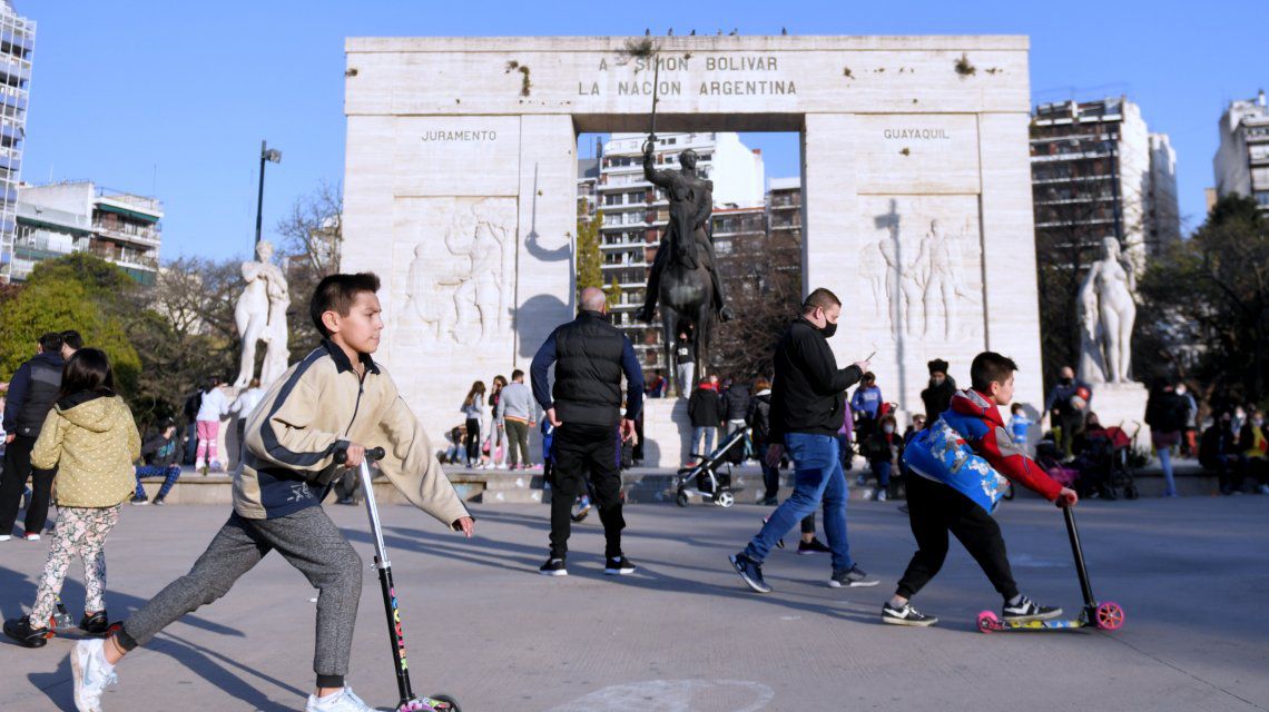 El Gobierno advierte: «El riesgo de contagio al aire libre no es cero»
