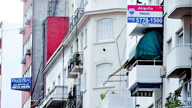 Inquilinos piden la extensión del decreto contra desalojos y aumentos