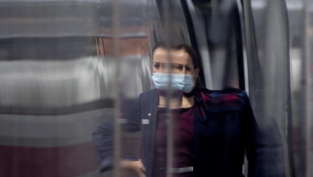 El virus no da tregua en Europa