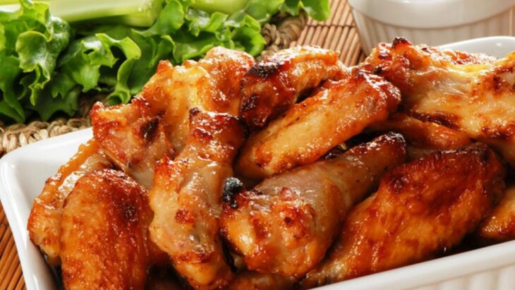 China: denuncian que unas alitas de pollo importadas de Brasil dieron positivo de coronavirus