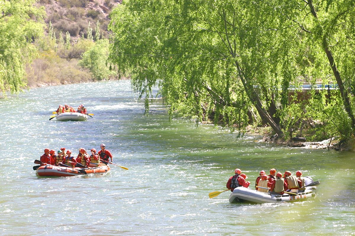 Con la vuelta del agua al Atuel los prestadores empiezan a prepararse para volver al rafting