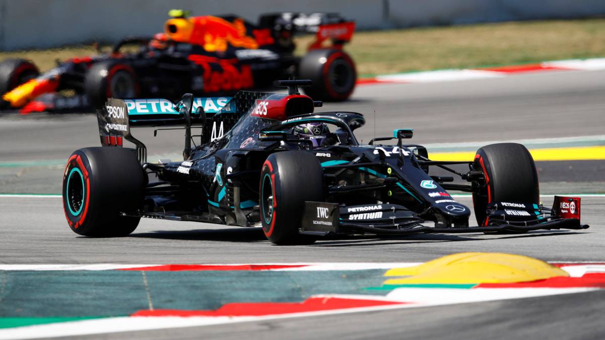 F1: Lewis Hamilton fue el más rápido y se quedó con la Pole del GP de España