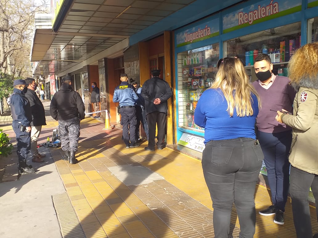 Encontraron a un hombre muerto en el edificio López Martín