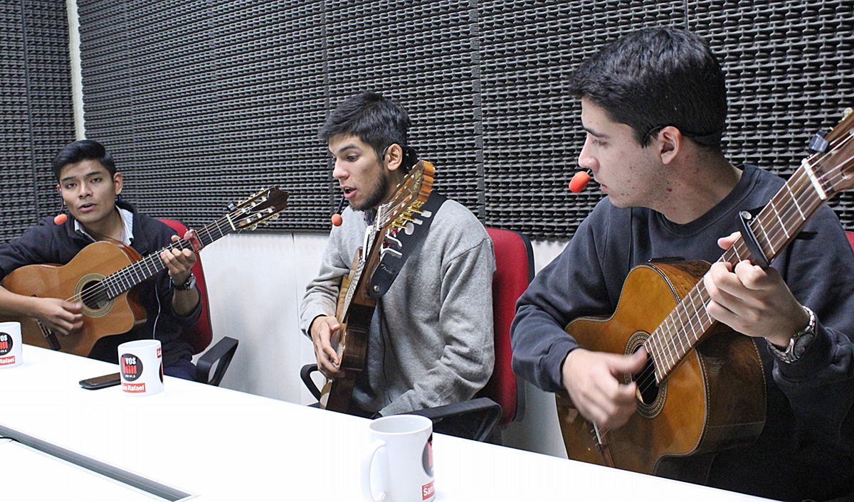 Artistas locales participaron  de una peña federal virtual