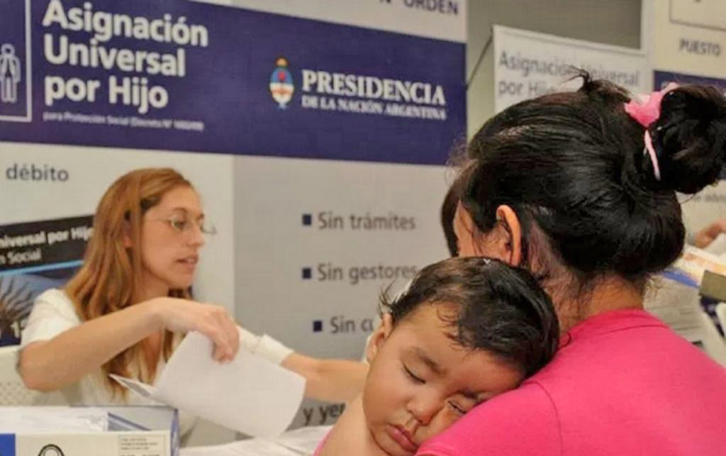 Ingresan más de 50  millones de pesos  mensuales al  departamento por la Asignación Universal por Hijo