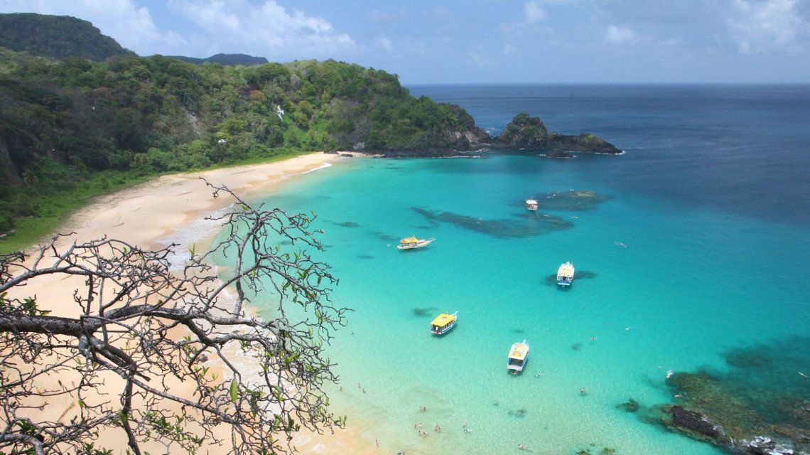 Fernando de Noronha: la paradisíaca isla de Brasil que reabre sus fronteras sólo para recuperados de coronavirus