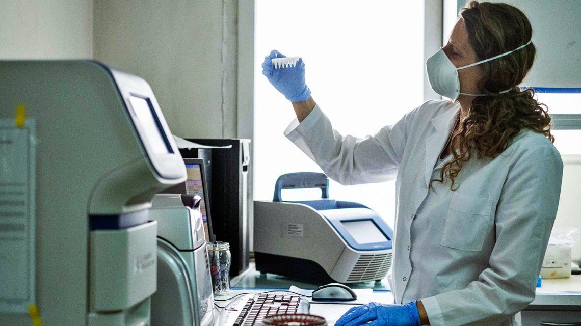 La OMS estima que la vacuna contra el coronavirus no será masiva antes de 2022