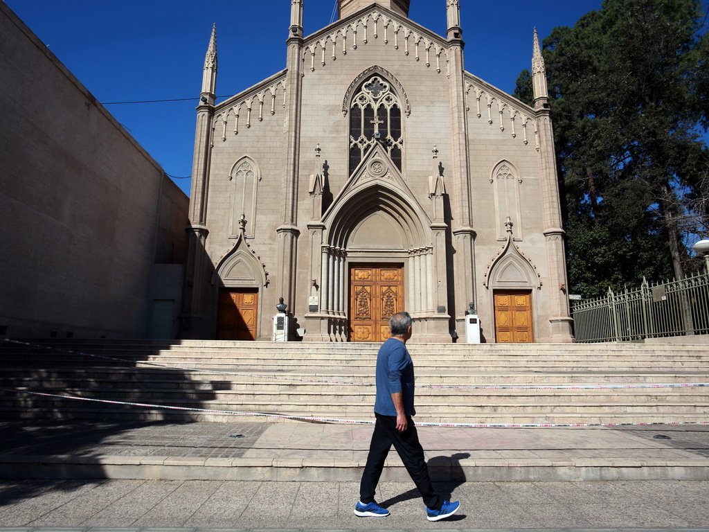 Ceremonias religiosas: autorizan hasta 30 personas