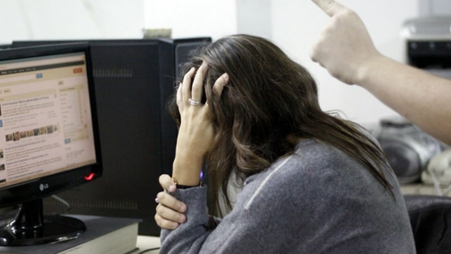 Media sanción al proyecto para prevenir y erradicar la violencia laboral