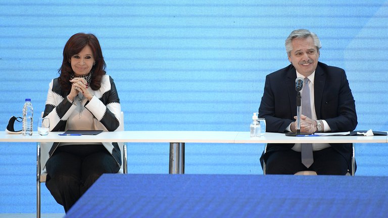 Un diario británico afirma que Cristina Kirchner tiene “más poder que Alberto Fernández” y advierte de su “línea dura” sobre Malvinas