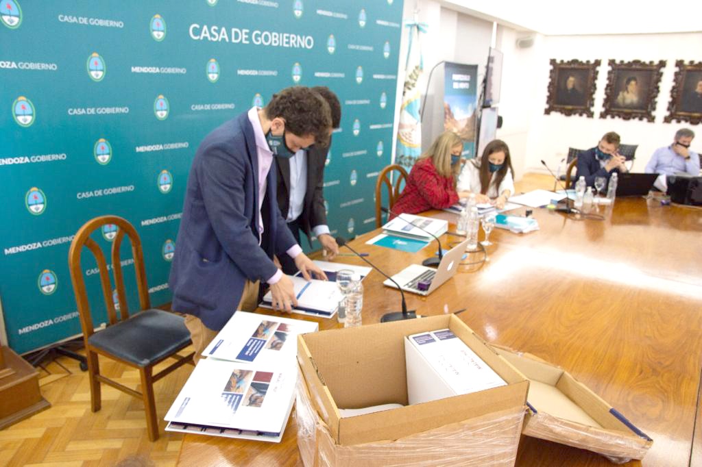 Portezuelo del Viento: ayer se conocieron  las propuestas técnicas de la UTE Malal-Hue