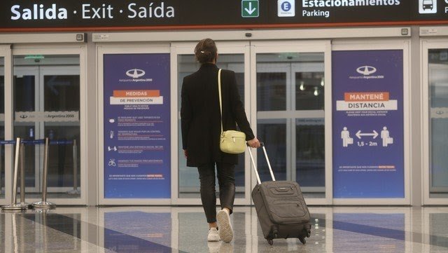 Un grupo internacional de ciberdelincuentes afirma haber robado información de Migraciones y pide un rescate multimillonario