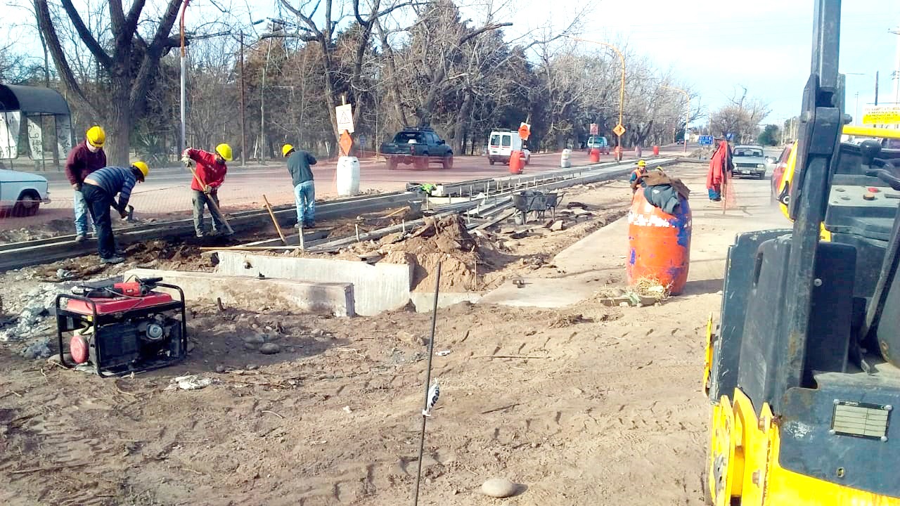 El Municipio sostiene el plan de obras públicas  con trabajos en barrios y distritos