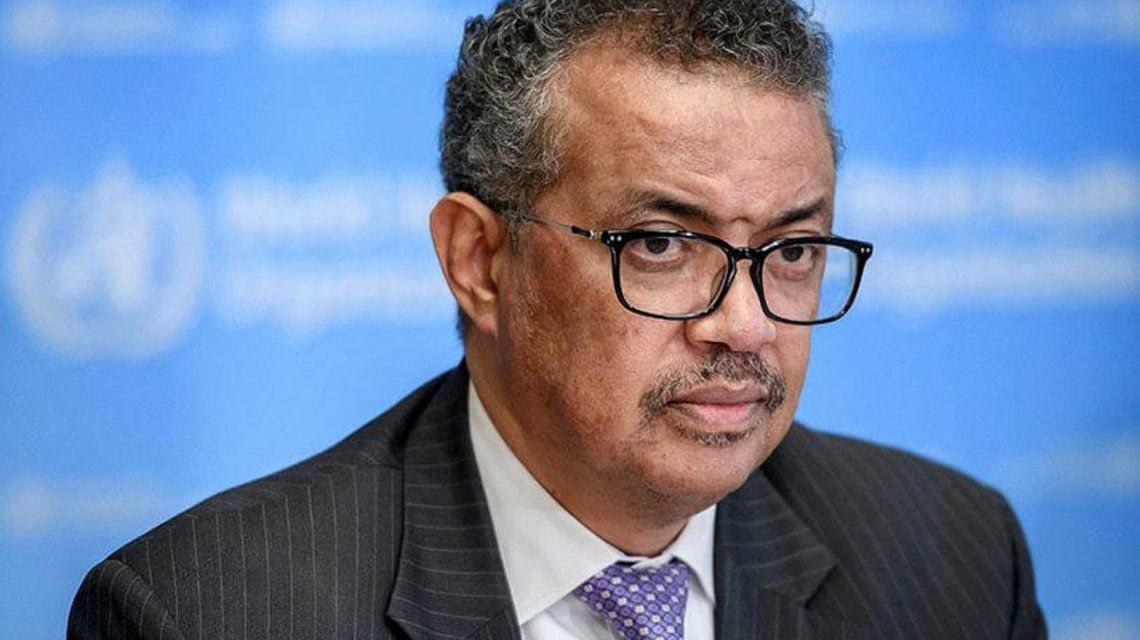 Un asesor de la OMS cuestionó la utilidad de las cuarentenas, pero el director lo contradijo