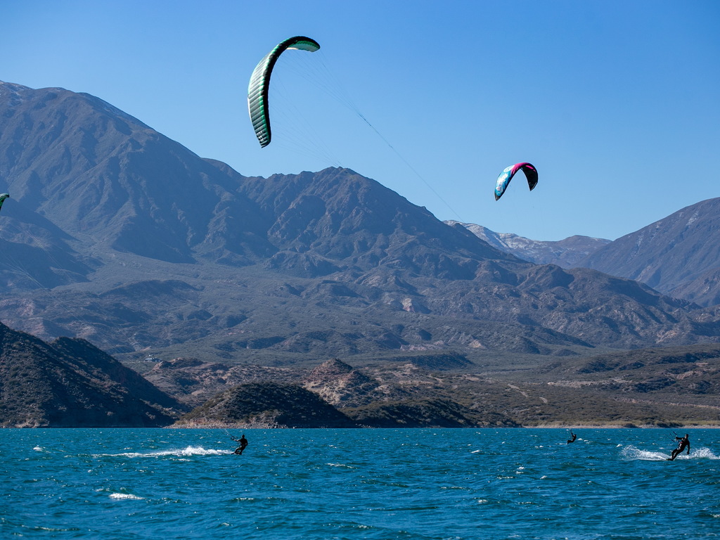 Vacaciones: propietarios exigirán a turistas una estadía mínima